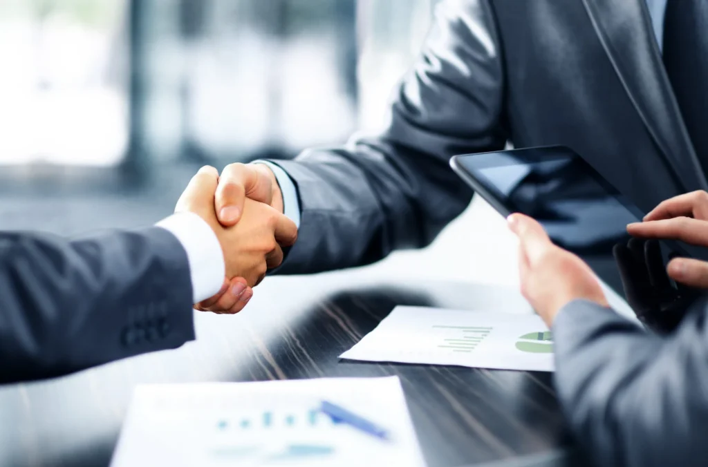 Navigate Legal Waters: Why Hiring a Car Accident Lawyer is Crucial